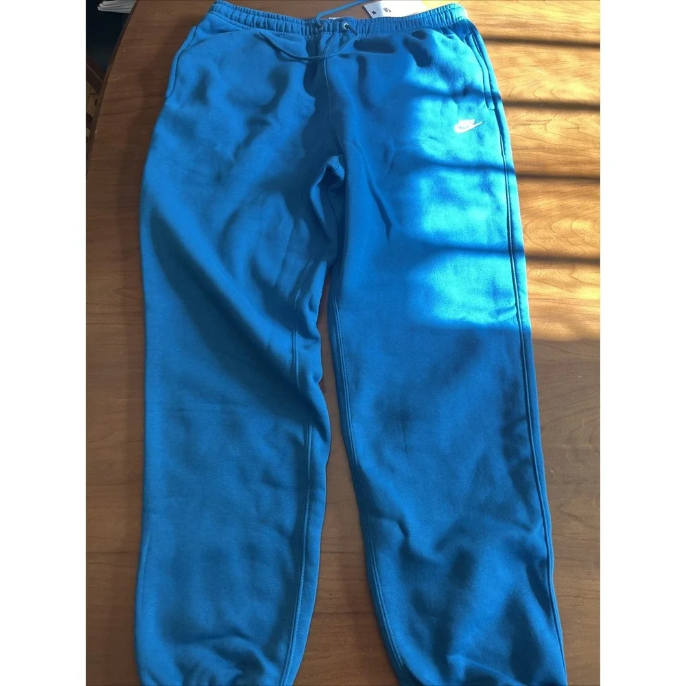 Nike Club Fleece Pants Men's Size Large Green Abyss FN3808-301 NEW WITH TAGS